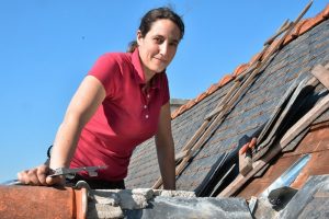 ourquoi il est indispensable de contacter un professionnel de toiture pour votre toit?